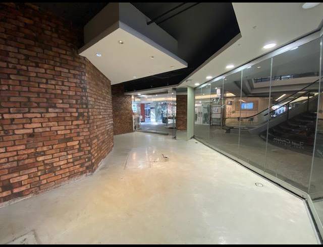 41M² RETAIL TO LET IN DE WATERKANT